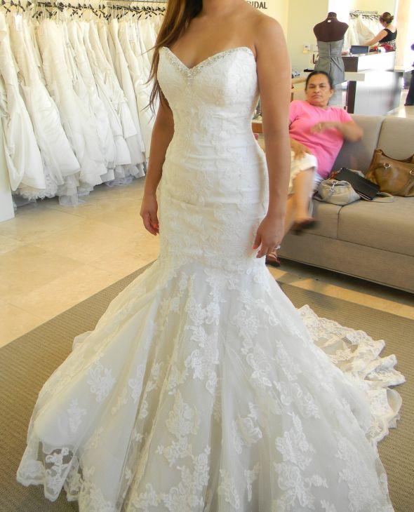 Bling Bling Lace Mermaid Wedding Dresses Sweetheart Ruffles Real Picture Crystal Ivory Bridal Gowns Custom Made Open Back Dress, Custom made from color chart
Bling Bling Lace Mermaid Wedding Dresses Sweetheart Ruffles Real Picture Crystal Ivory Bridal Gowns Custom Made Open Back Dress, Custom made from color chart
