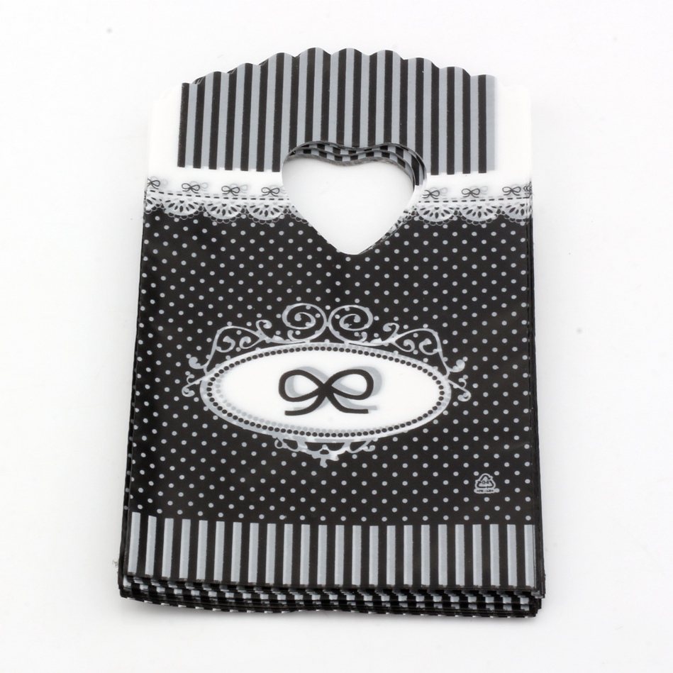 500pcs/lot 15X9cm Black butterfly Knot Patterns Plastic Jewelry Gift Bag Jewelry Pouches Bags
500pcs/lot 15X9cm Black butterfly Knot Patterns Plastic Jewelry Gift Bag Jewelry Pouches Bags
