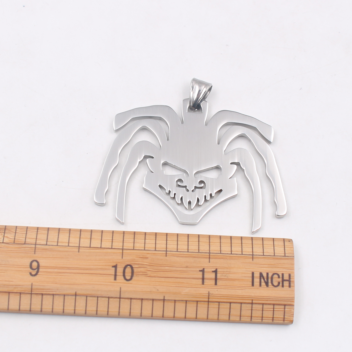 Free shipping NEW Jewelry Men's Twiztid ICP silver Style Skull charms stainless steel pandent necklace with 30 inch ball chain