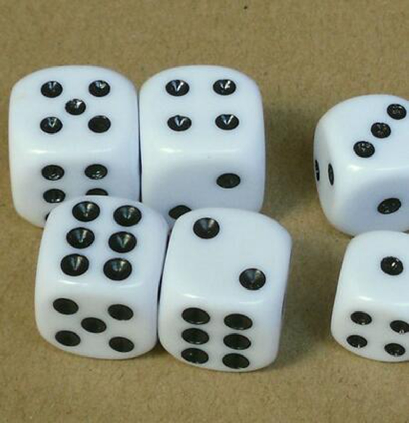 14mm Black Point Dice 6 Sided Ordinary Dices Casino Craps Drinking Game Accessories Family Party Toy Playing Bosons Good Price #N28
14mm Black Point Dice 6 Sided Ordinary Dices Casino Craps Drinking Game Accessories Family Party Toy Playing Bosons Good Price #N28