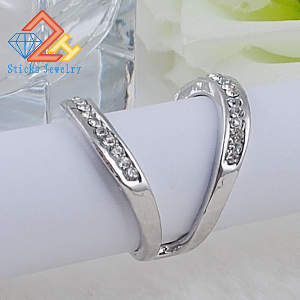 NEW Ladies Alloy Ring Ring 100% Green Zinc Alloy White 1piece / lot LARGE SHIPPING
NEW Ladies Alloy Ring Ring 100% Green Zinc Alloy White 1piece / lot LARGE SHIPPING