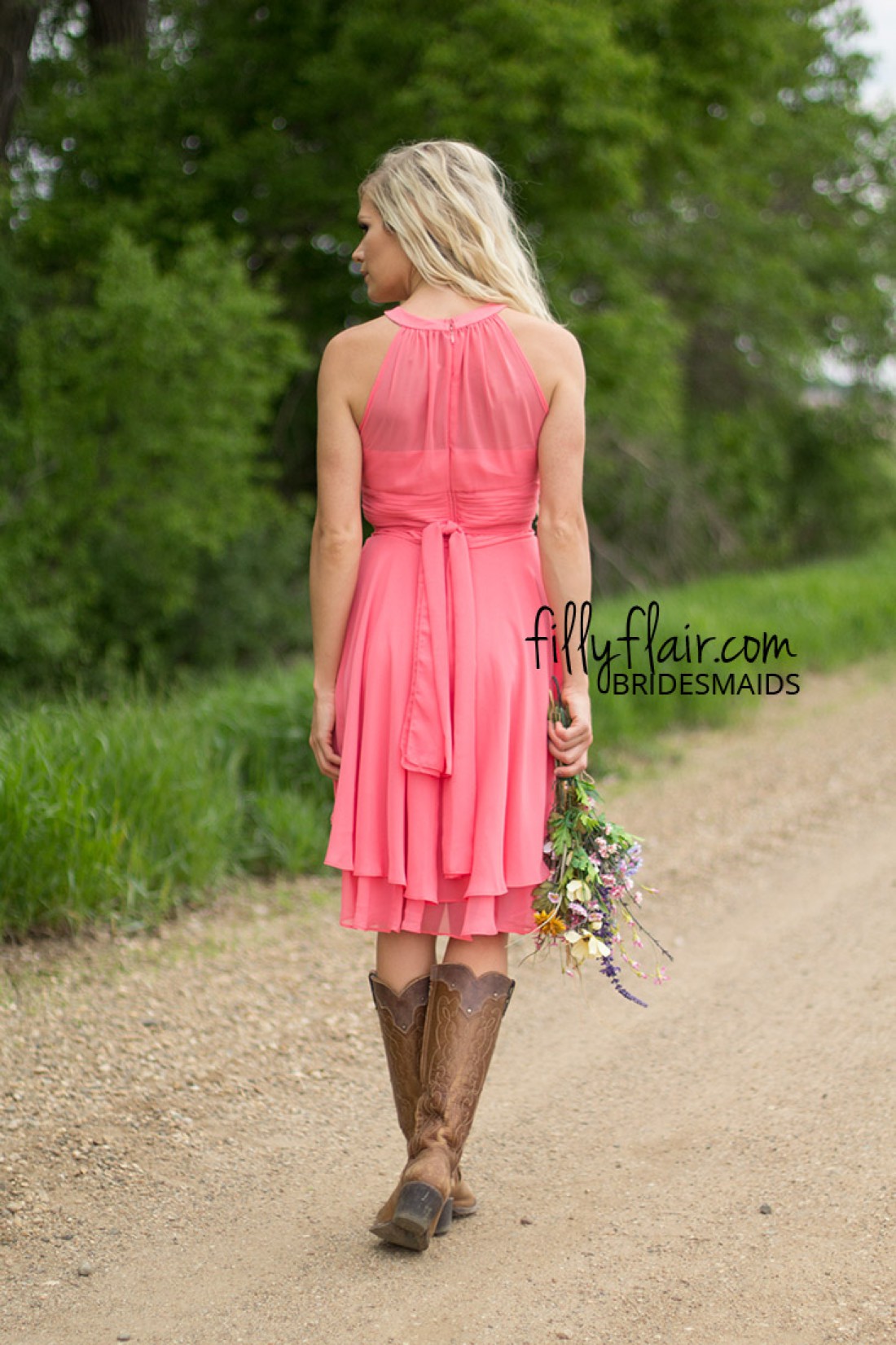 Coral Colored Country Westen Ruched Chiffon Short Bridesmaid Dresses Knee Length Maid Of Honor Dresses With Cowboy Boots 0510