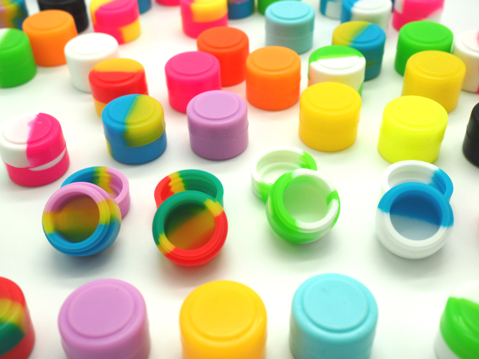 30 colors 2mL 3mL 7mL Non-stick Silicone Jar Dab Wax Containers For Wax Silicone Jars Concentrate 6 in 1 Pass FDA &LFGB Test
30 colors 2mL 3mL 7mL Non-stick Silicone Jar Dab Wax Containers For Wax Silicone Jars Concentrate 6 in 1 Pass FDA &LFGB Test