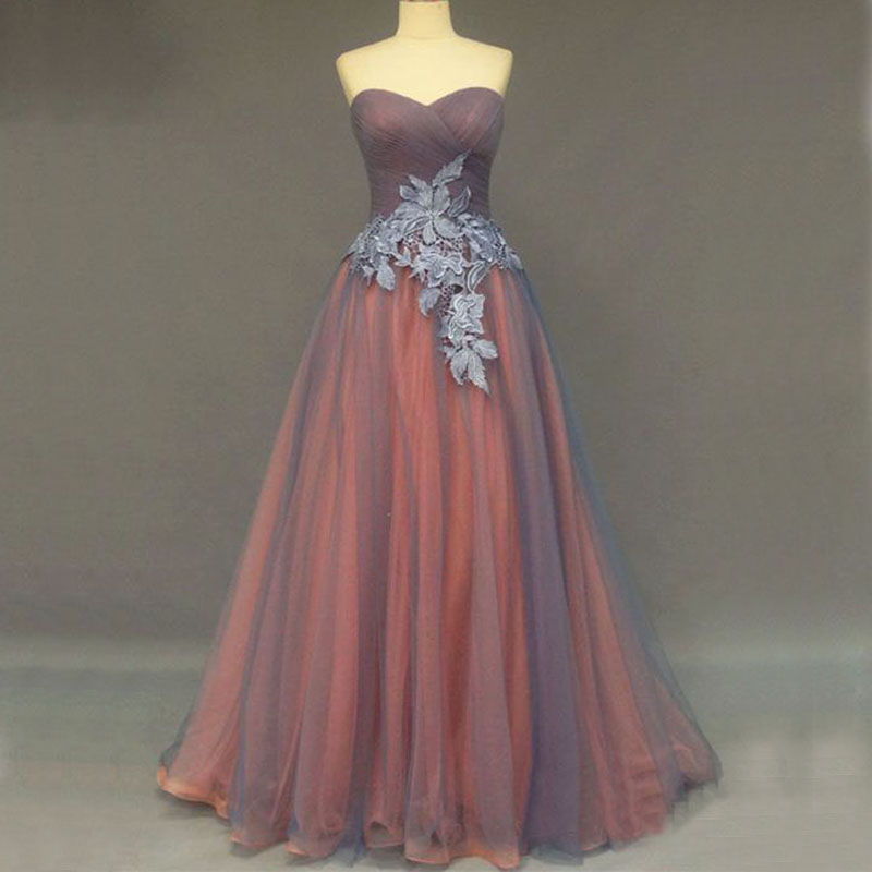 Vintage Prom Dresses Long Formal Evening Party Gowns Orange Grey A Line Ruched Tulle Lace Appliques Formal Wear Top Quality, Same as picture
Vintage Prom Dresses Long Formal Evening Party Gowns Orange Grey A Line Ruched Tulle Lace Appliques Formal Wear Top Quality, Same as picture