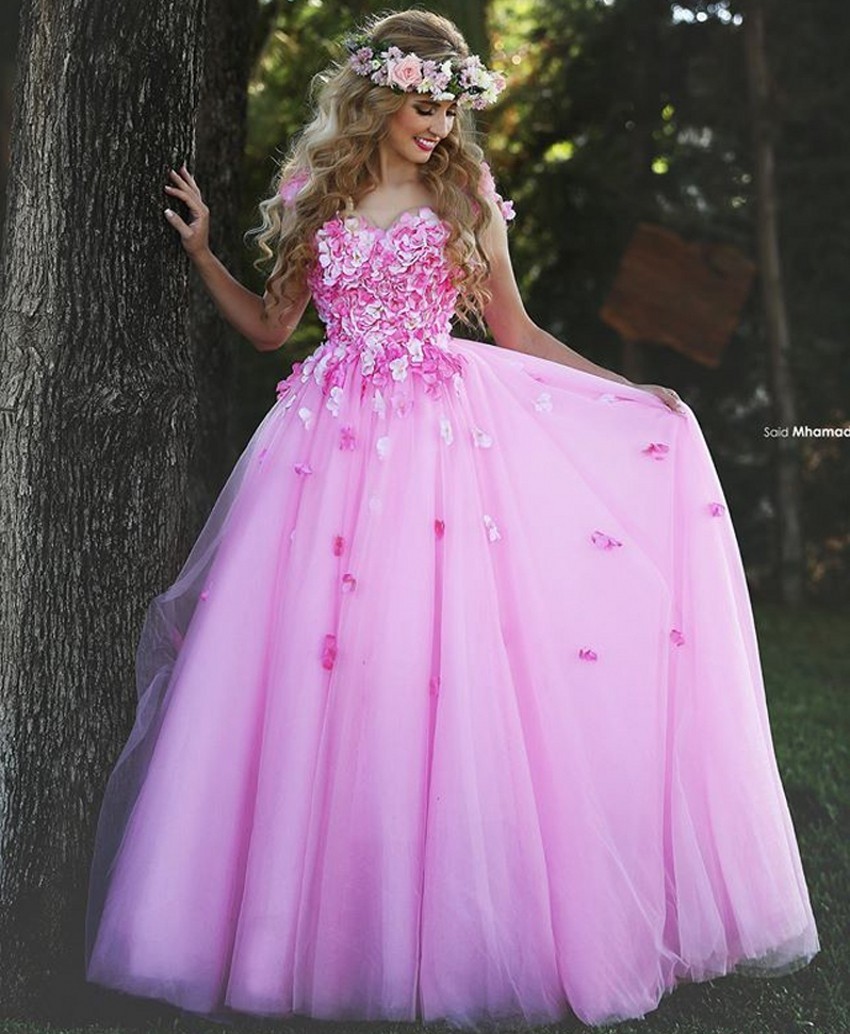 Pink Princess Fantcy Wedding Dresses with handmade Flower Arabic Dubai Custom made A Line Floor Length Garden Colorful Bridal Gown, Ivory
Pink Princess Fantcy Wedding Dresses with handmade Flower Arabic Dubai Custom made A Line Floor Length Garden Colorful Bridal Gown, Ivory