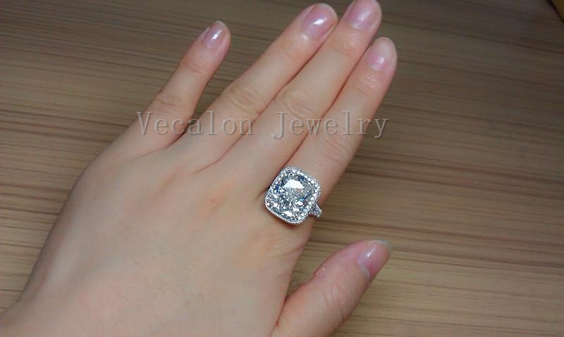 Vecalon Engagement Wedding band Ring for Women Cushion cut 10ct Simulated diamond 192pcs Cz 14KT White Gold Filled Finger ring
