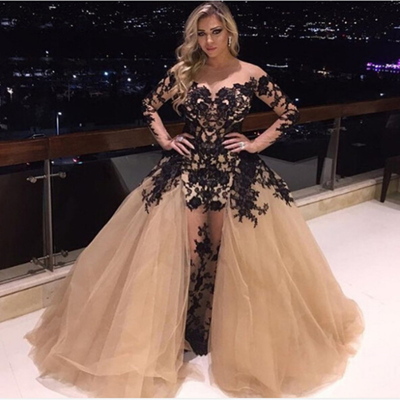 Champagne and Black Evening Dresses 2016 with Long Sleeves Arabic Mid east style Applique Lace Sheer neck Formal Prom Pageant Gowns, Purple
Champagne and Black Evening Dresses 2016 with Long Sleeves Arabic Mid east style Applique Lace Sheer neck Formal Prom Pageant Gowns, Purple