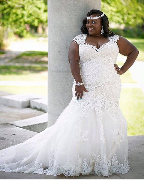 Stunning Plus Size Mermaid Lace Wedding Dresses Sweetheart Neck Tulle Bridal Dress Applique Trumpet Lace-up Back Wedding Gowns, Gold
Stunning Plus Size Mermaid Lace Wedding Dresses Sweetheart Neck Tulle Bridal Dress Applique Trumpet Lace-up Back Wedding Gowns, Gold