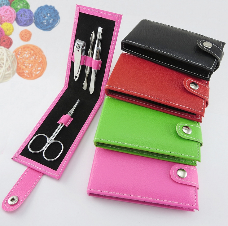 New 4pcs/Set Stainless Nipper embroidered Cutter Nail Clipper Pedicure Manicure Set Kit Case Tool,Nail Tools 2920