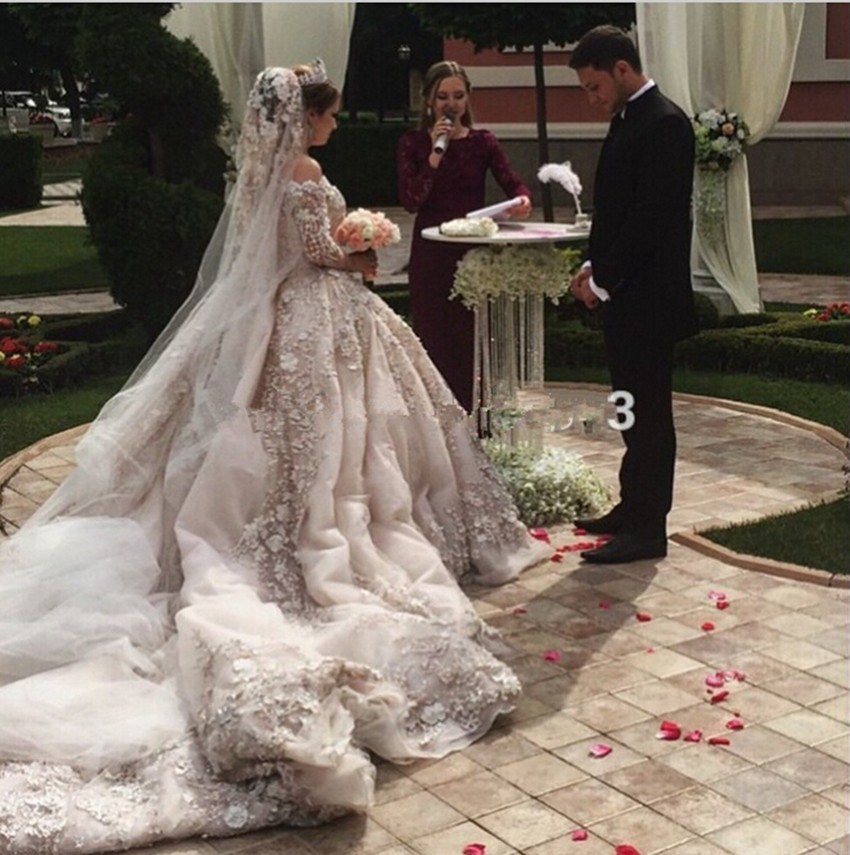 2019 Arabic Blush Lace Gowns Applique Cathedral Train Gorgeous Wedding Dresses Vestido De Noiva Long Sleeve Bridal Dress 0510
