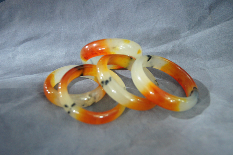 Natural white jade (quartz jade) tickets red and yellow blue handmade bracelet, beautiful love
