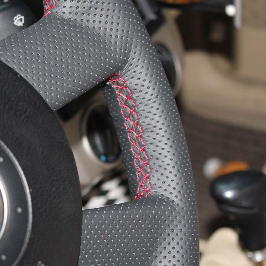 Steering wheel cover Case for Volkswagen old models VW old POLO Genuine leather DIY Hand sewing wheel cover Car styling