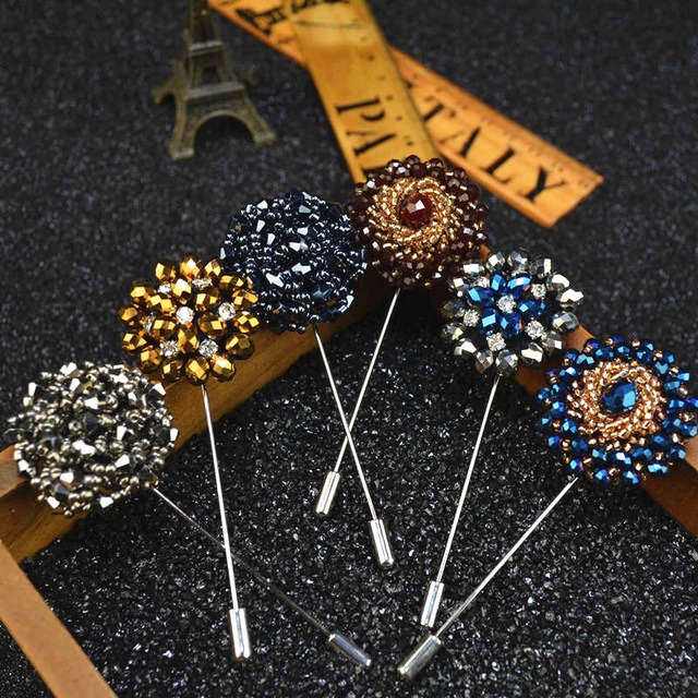 Fashion Daisy Flower Lapel Pins, Beaded Floral Men Lapel Pin, Crystal Men Brooch for Suits Handmade Stick Brooch Pins 15 Colors
Fashion Daisy Flower Lapel Pins, Beaded Floral Men Lapel Pin, Crystal Men Brooch for Suits Handmade Stick Brooch Pins 15 Colors