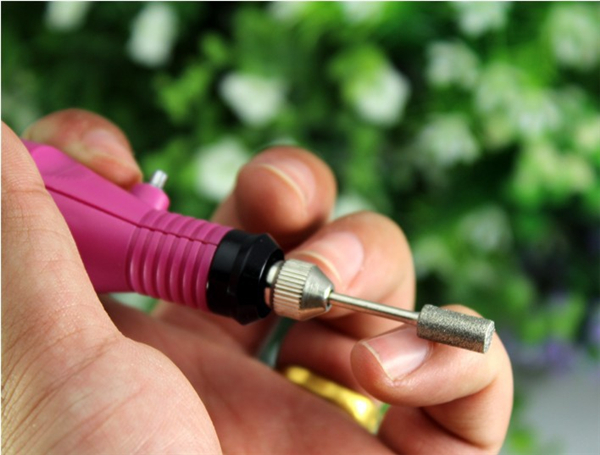 Nail Care System Mini Eectric Grinding Machine Nail Polishing Machine Voltage 110v220v Electric Manicure Machine Nail Drill art Pen Pedicure