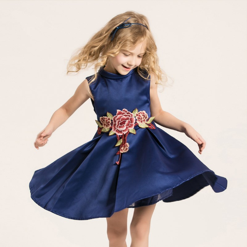 EMS DHL Free Shipping Embroidery Flower Girls Dress Ball Gown Solid Dress Girl For Party Brithday Sleeveless Cotton Lining Weddings Dress, Royal blue
EMS DHL Free Shipping Embroidery Flower Girls Dress Ball Gown Solid Dress Girl For Party Brithday Sleeveless Cotton Lining Weddings Dress, Royal blue