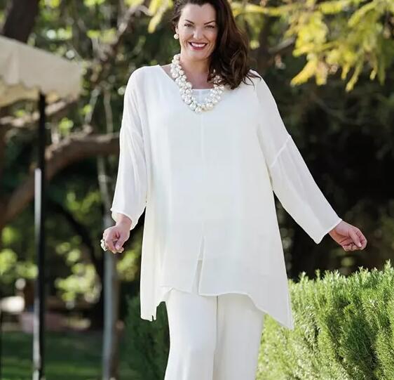 New 2017 Ivory Chiffon Mother Of The Bride Pant Suits Cheap Long Sleeve Mother Bride Formal Dress Plus Size Custom Made EN8116