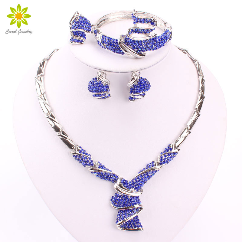 Fashion High Quality Nigerian Wedding African Beads Necklace Sets Full Crystal Dubai Silver Plated Jewelry Sets
Fashion High Quality Nigerian Wedding African Beads Necklace Sets Full Crystal Dubai Silver Plated Jewelry Sets
