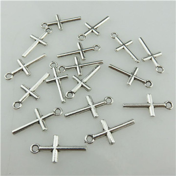 20219 100pcs/lot Vintage Silver Alloy Smooth Blank Religious 18mm Cross Pendant
20219 100pcs/lot Vintage Silver Alloy Smooth Blank Religious 18mm Cross Pendant