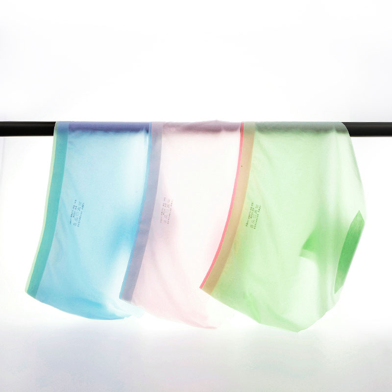 Wholesale-Hot Sale Summer Seamless Women Panties 82% Nylon Ultra-thin Sexy Women Briefs Plus Size Female Underwear Ice Silk Panties