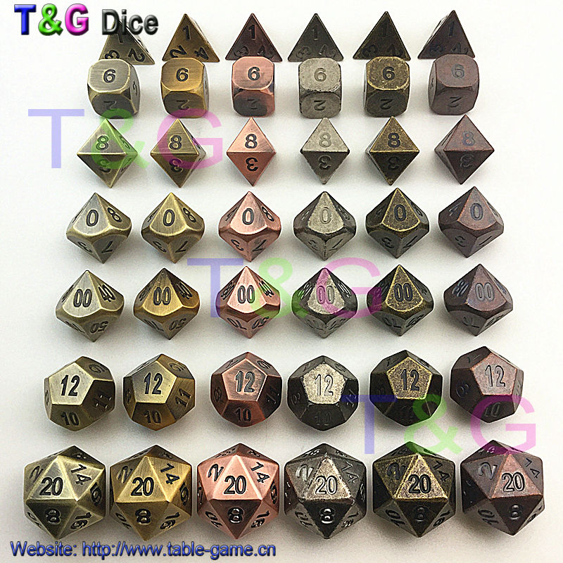 

Wholesale-TOP Quality 2016 New Metalic 7 Dice set d4 d6 d8 d10 d% d12 d20 for Board Games Rpg Dados jogos dnd for man special gift