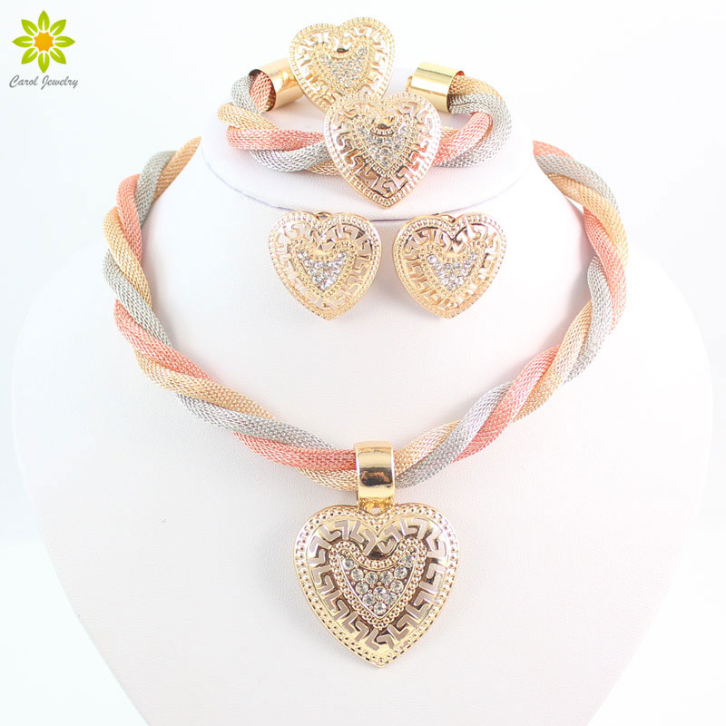 Women Dubai Fashion Vintage Luxury Crystal Love Heart Necklace Earrings Rhinestone Wedding Bridal African Costume Jewelry Sets
Women Dubai Fashion Vintage Luxury Crystal Love Heart Necklace Earrings Rhinestone Wedding Bridal African Costume Jewelry Sets