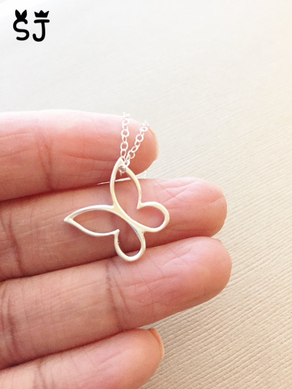 30PCS Cut Outline Women Butterfly Necklace Open Butterfly Wing Pendant Necklaces for Women Simple Animal Insect Necklaces
30PCS Cut Outline Women Butterfly Necklace Open Butterfly Wing Pendant Necklaces for Women Simple Animal Insect Necklaces