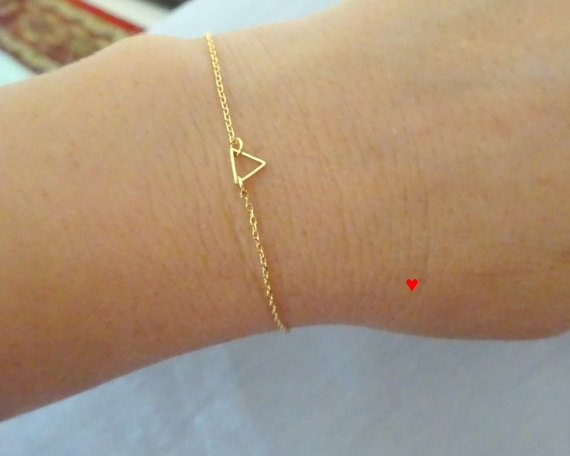 10PCS- B029 Tiny Open Triangle Bracelets Chevron Triangle Outline Bracelet Simple Hollow Line Geometric V Bracelets for Women