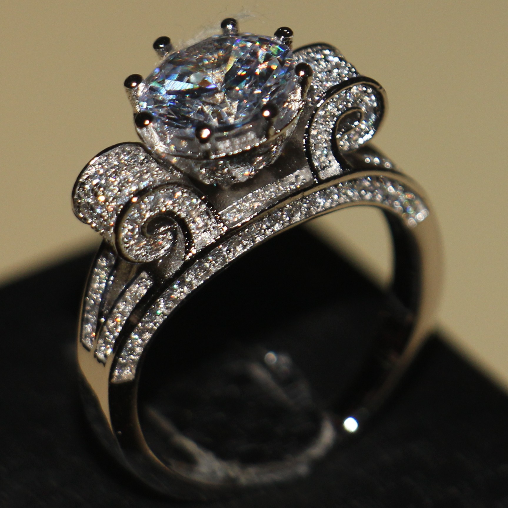 Size 5-11 Women Fashion Jewelry Round Cut 925 Sterling Silver Topaz Simulated Diamond CZ Gemstone Wedding Party Band Ring For Christmas gift