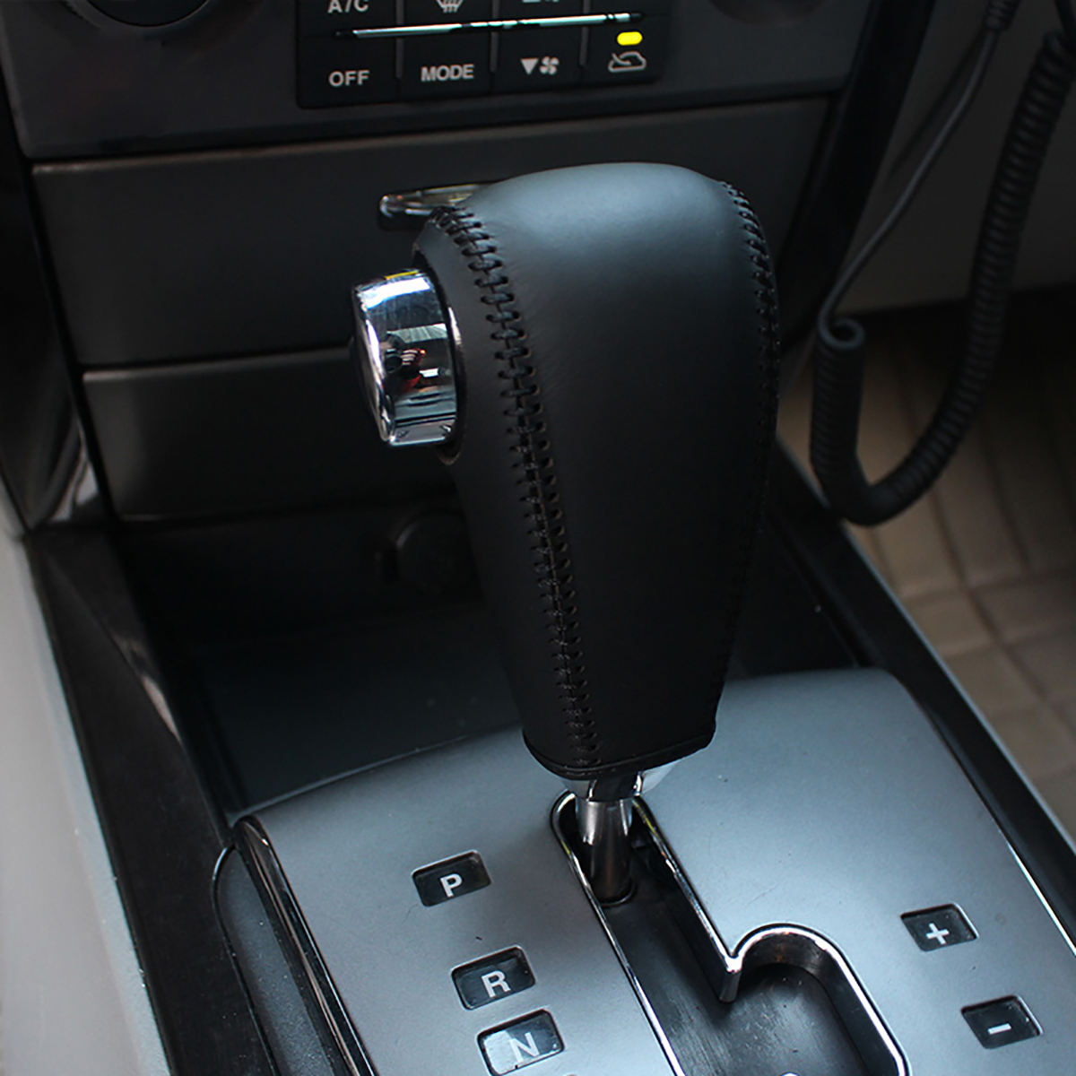 Leather gear cover KIA sorento 2007 automatic gear cover Genuine leather gearshift cover car styling DIY Auto interior accessories