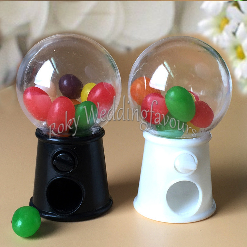 12PCS Cute Mini Candy Gumball Dispenser Kids Toy Vending Machine Saving Coin Bank Sweet Table Decors5938744