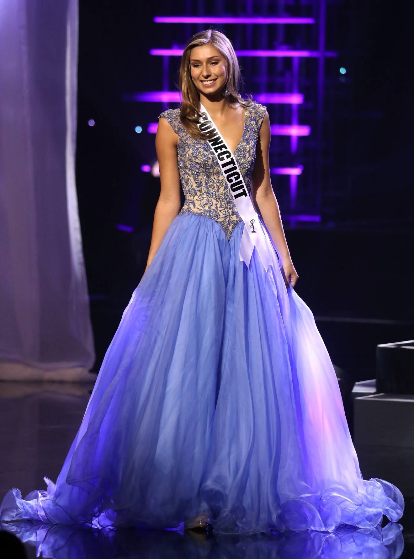 THE MISS TEEN USA 2019 Pageant Celebrity Dresses V Neck Cap Sleeve Sparkly Beaded Tulle Lavender Formal Evening Occasion Dresses, Chocolate
THE MISS TEEN USA 2019 Pageant Celebrity Dresses V Neck Cap Sleeve Sparkly Beaded Tulle Lavender Formal Evening Occasion Dresses, Chocolate