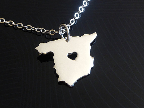 5PCS- European Country Map Spain Necklace Charm Espanha Spanish Pride I Heart Love Capital of Spain Madrid City Necklaces for Souvenir Gift