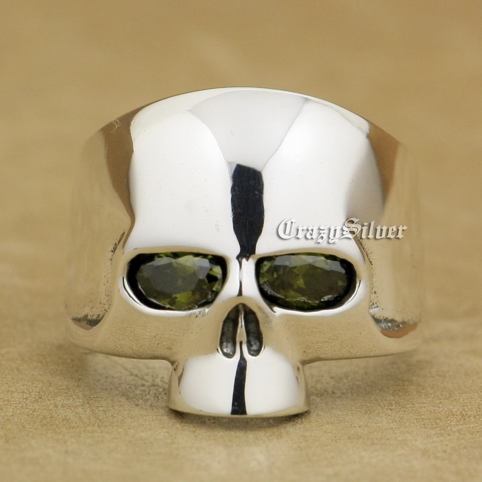 Black Olive Eyes 925 Sterling Silver Skull Mens Biker Rocker Punk Ring 9G203 US Size 7 ~ 15
Black Olive Eyes 925 Sterling Silver Skull Mens Biker Rocker Punk Ring 9G203 US Size 7 ~ 15