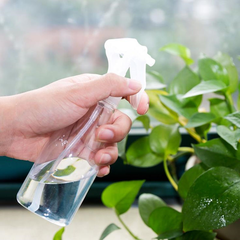 200ML Portable Clear Plastic Spray Bottle Hair Makeup Moisture Atomizer Fine Mist Sprayer Hairdressing Hair Applicator F20172134