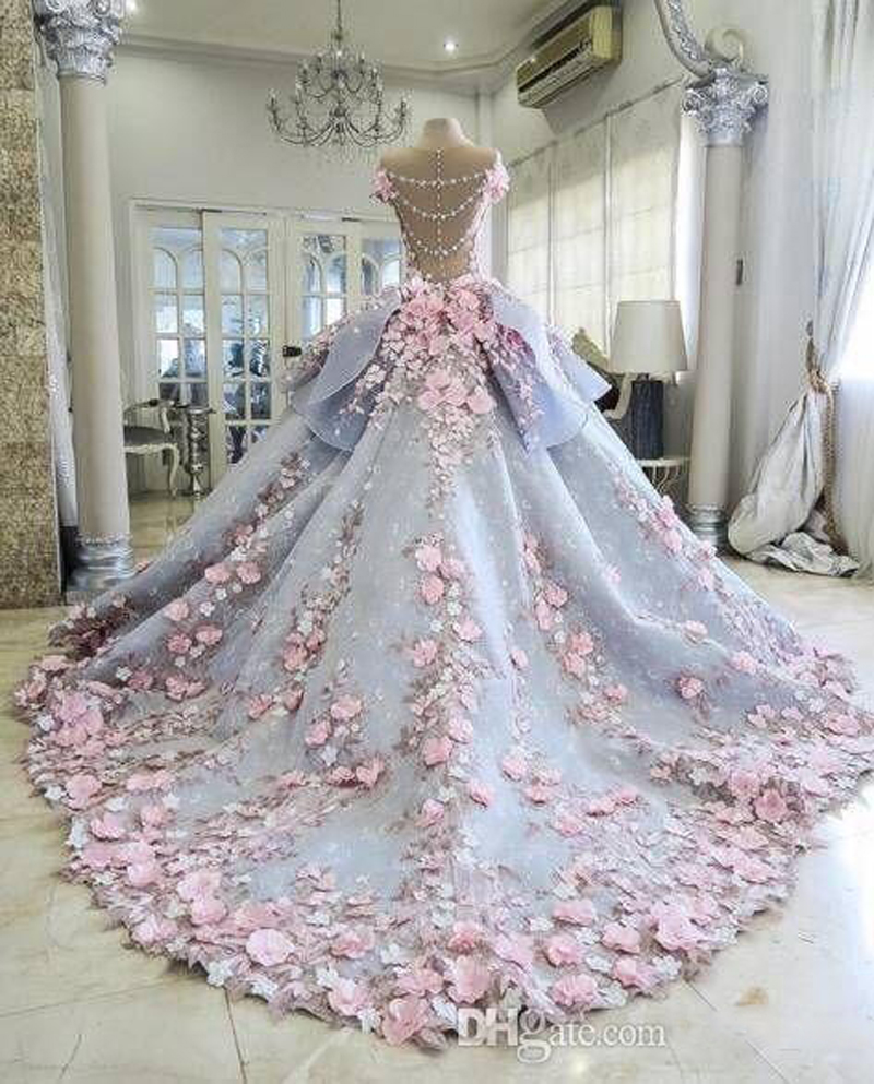 2017 maktumang Wedding Dresses Gorgeous Sheer Neckline Appliques Short Sleeves Bridal Dress Peplum Sheer Back Covered Button Wedding Gowns, Champagne
2017 maktumang Wedding Dresses Gorgeous Sheer Neckline Appliques Short Sleeves Bridal Dress Peplum Sheer Back Covered Button Wedding Gowns, Champagne