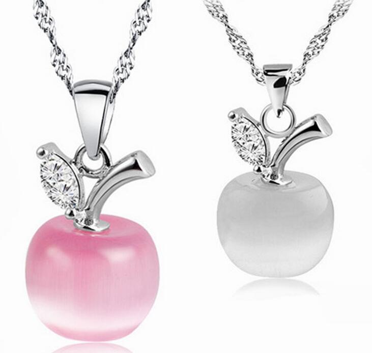 2017 New fashion Girl/Madam/woman Apple opal crystal necklace silver Moonstone pendant necklace white Pink green
2017 New fashion Girl/Madam/woman Apple opal crystal necklace silver Moonstone pendant necklace white Pink green