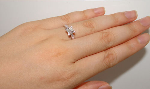 Size 4-11 Princess cut Free 1ct Topaz Jewelry Simulated Dia Gemstones Wedding Engagement Band Finger Rings for Women love gift