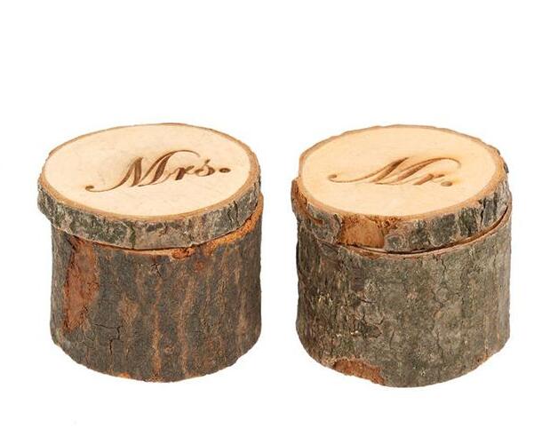One pair of wood Wedding Ring Box Rustic Shabby Chic Wooden Box Wedding Ring Bearer Box Photography Props Round Creative Wedding Decor
One pair of wood Wedding Ring Box Rustic Shabby Chic Wooden Box Wedding Ring Bearer Box Photography Props Round Creative Wedding Decor