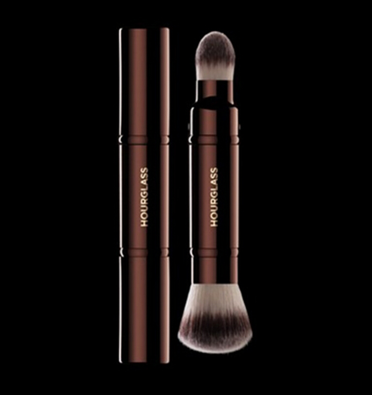 Hourglass Retractable Double-Ended Complexion Brush Beauty Cosmetics Makeup Brush Blender Tools
Hourglass Retractable Double-Ended Complexion Brush Beauty Cosmetics Makeup Brush Blender Tools