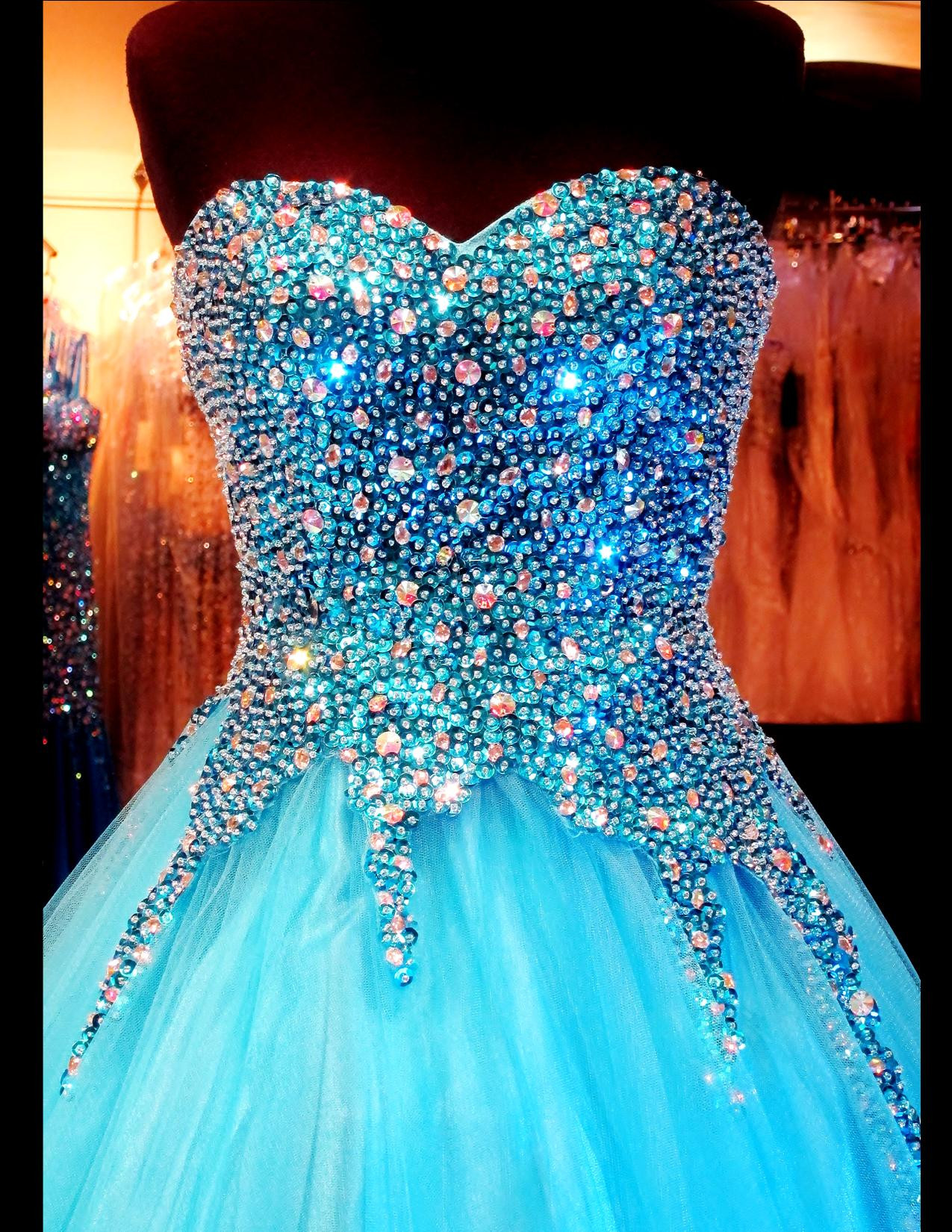 Blue Ball Gown Prom Dresses Sweetheart Strapless Multi Colored Stones Beaded Tulle Quinceanera Dresses Formal Masquerade Gowns