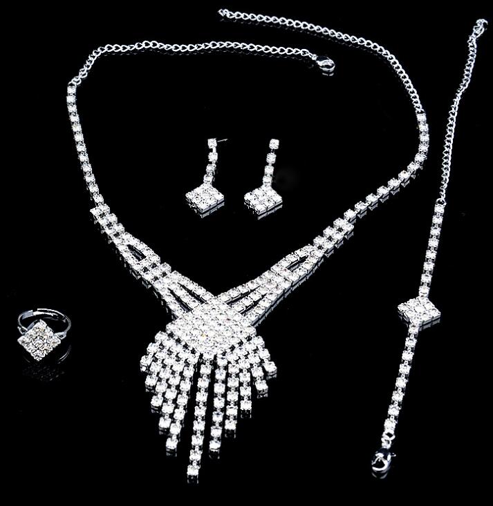 Four pcs jewelry set Crystal Wedding Crown Earrings Necklace Tiaras rings bracelet Accessories Fashion Headdress HT122