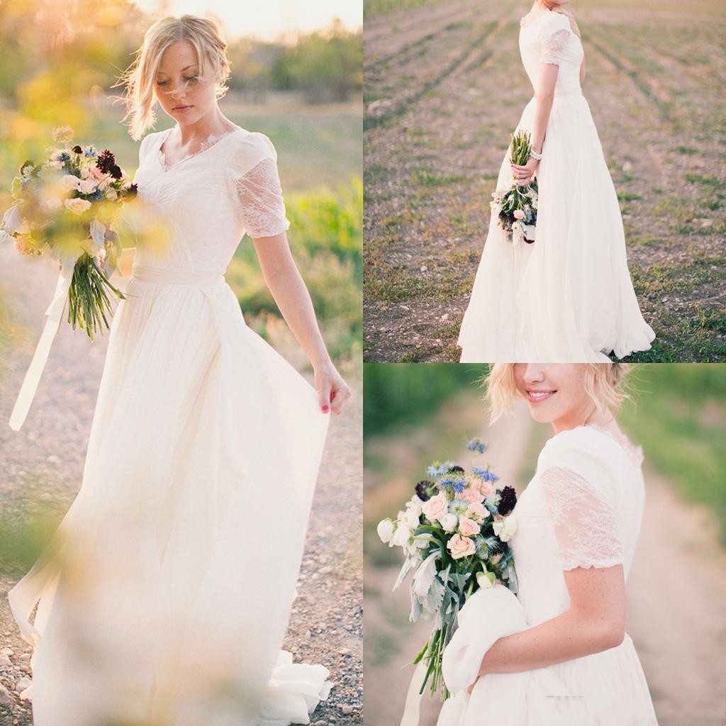 2019 Short Sleeves Lace Informal Modest Wedding Dresses V Neck Cheap Simple Wedding Party Informal Bridal Gowns ., Same as image
2019 Short Sleeves Lace Informal Modest Wedding Dresses V Neck Cheap Simple Wedding Party Informal Bridal Gowns ., Same as image