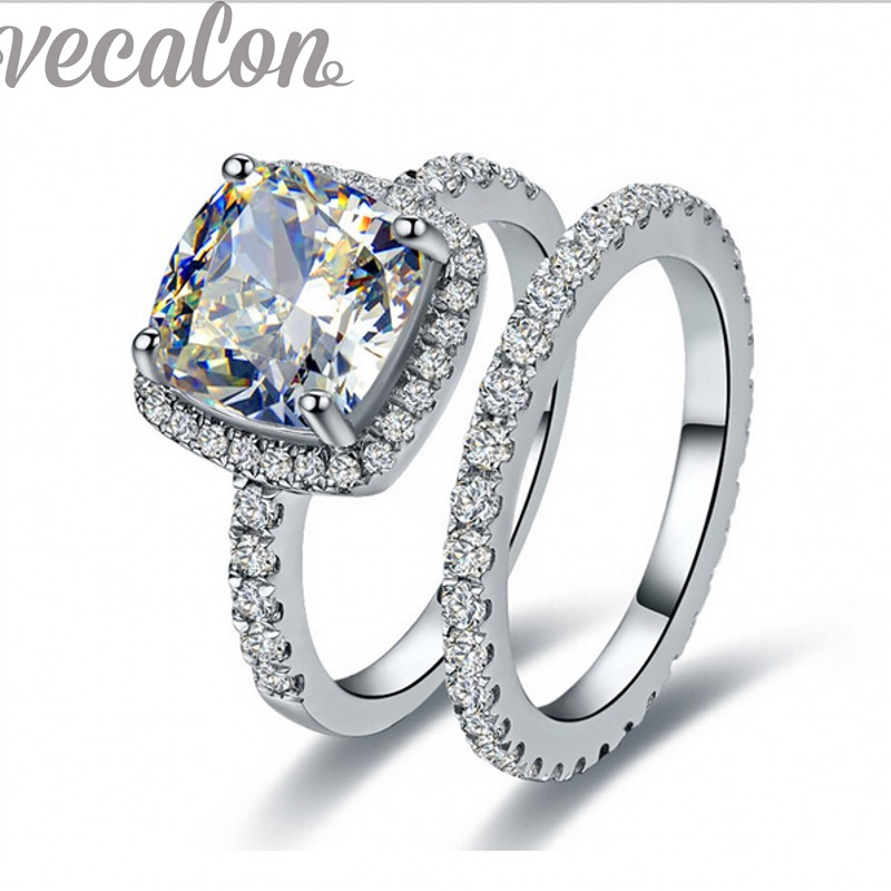 Vecalon 2016 fashion Women Wedding Band ring set cushion cut 3ct Simulated diamond Cz 10KT White Gold Filled Female Party ring
Vecalon 2016 fashion Women Wedding Band ring set cushion cut 3ct Simulated diamond Cz 10KT White Gold Filled Female Party ring