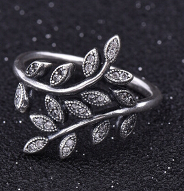 Leaf Crystal Ring For Women 925 Silver Plated Cute Girl Korean Style Jewelry Fashion Gift Wholesale Good Quality
Leaf Crystal Ring For Women 925 Silver Plated Cute Girl Korean Style Jewelry Fashion Gift Wholesale Good Quality