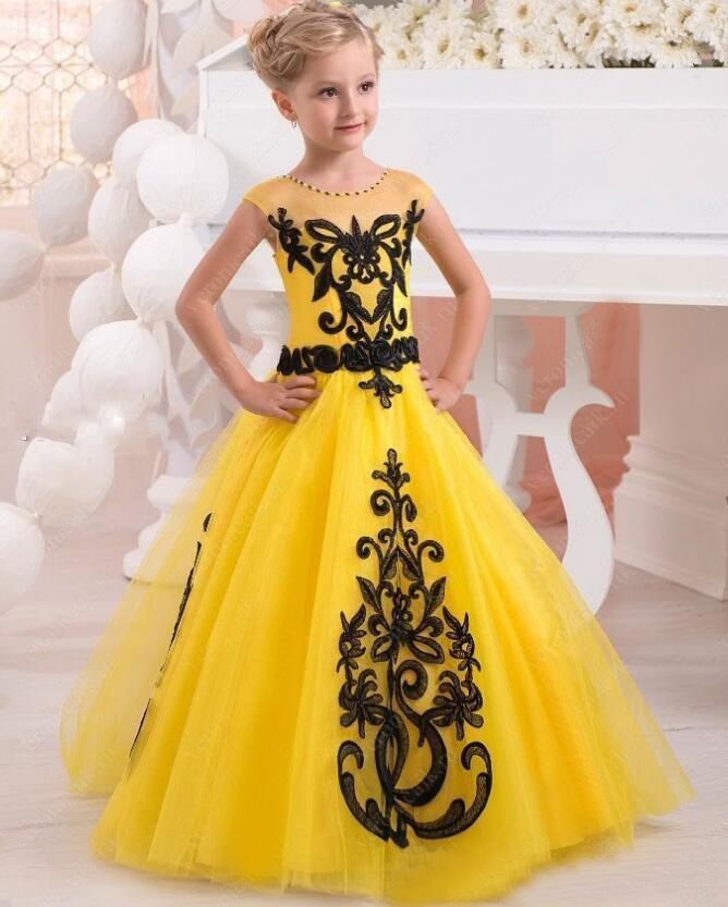 New 2017 Yellow Tulle Princess Flower Girls Dresses For Weddings Birthday Party Cheap Black Applique Floor Length Little Girl Dress EN10062