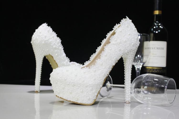 Fashion Luxury Beaded White Lace Pearls Wedding Shoes High Heels Bridal Shoes Party Prom Women Shoes Free Shipping, Red
Fashion Luxury Beaded White Lace Pearls Wedding Shoes High Heels Bridal Shoes Party Prom Women Shoes Free Shipping, Red