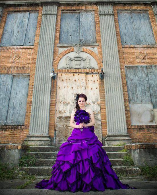 Gothic 2016 Purple Taffeta Cascading Ruffles Tiered A-line Wedding Dresses Vintage Sweetheart Beaded Lace Up Back Long Bridal Gowns EN80310