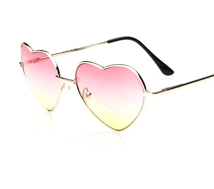 10Pcs/Lot New Brand Women Metal Big Heart Shaped Sunglasses Women Gradient Wrap Lovely Sun Glasses Free Shipping
10Pcs/Lot New Brand Women Metal Big Heart Shaped Sunglasses Women Gradient Wrap Lovely Sun Glasses Free Shipping