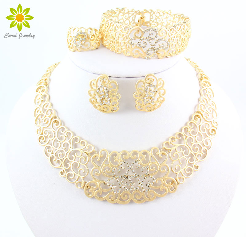 Vintage Hollow Crystal Flower Necklace Earrings 18K Gold Plated African Dubai Wedding Costume Jewelry Sets For Women
Vintage Hollow Crystal Flower Necklace Earrings 18K Gold Plated African Dubai Wedding Costume Jewelry Sets For Women