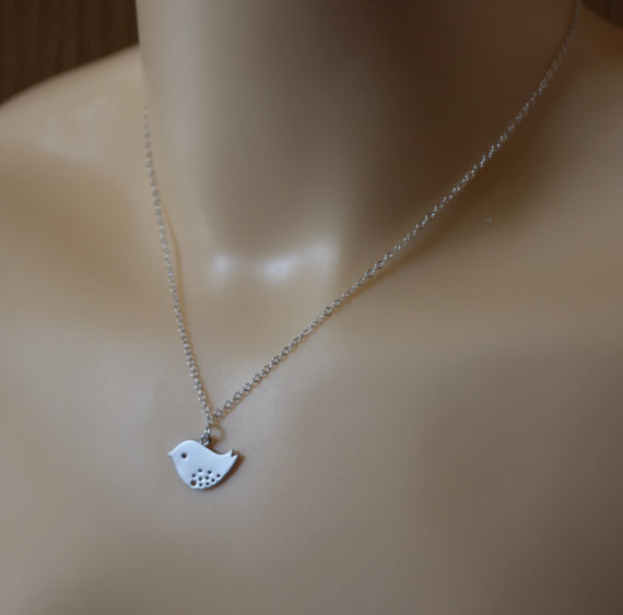 30PCS Fashion Cute Baby Bird Necklace Tiny Sparrow Necklace Small Flying Bird Necklace Little Swallow Necklaces for Women